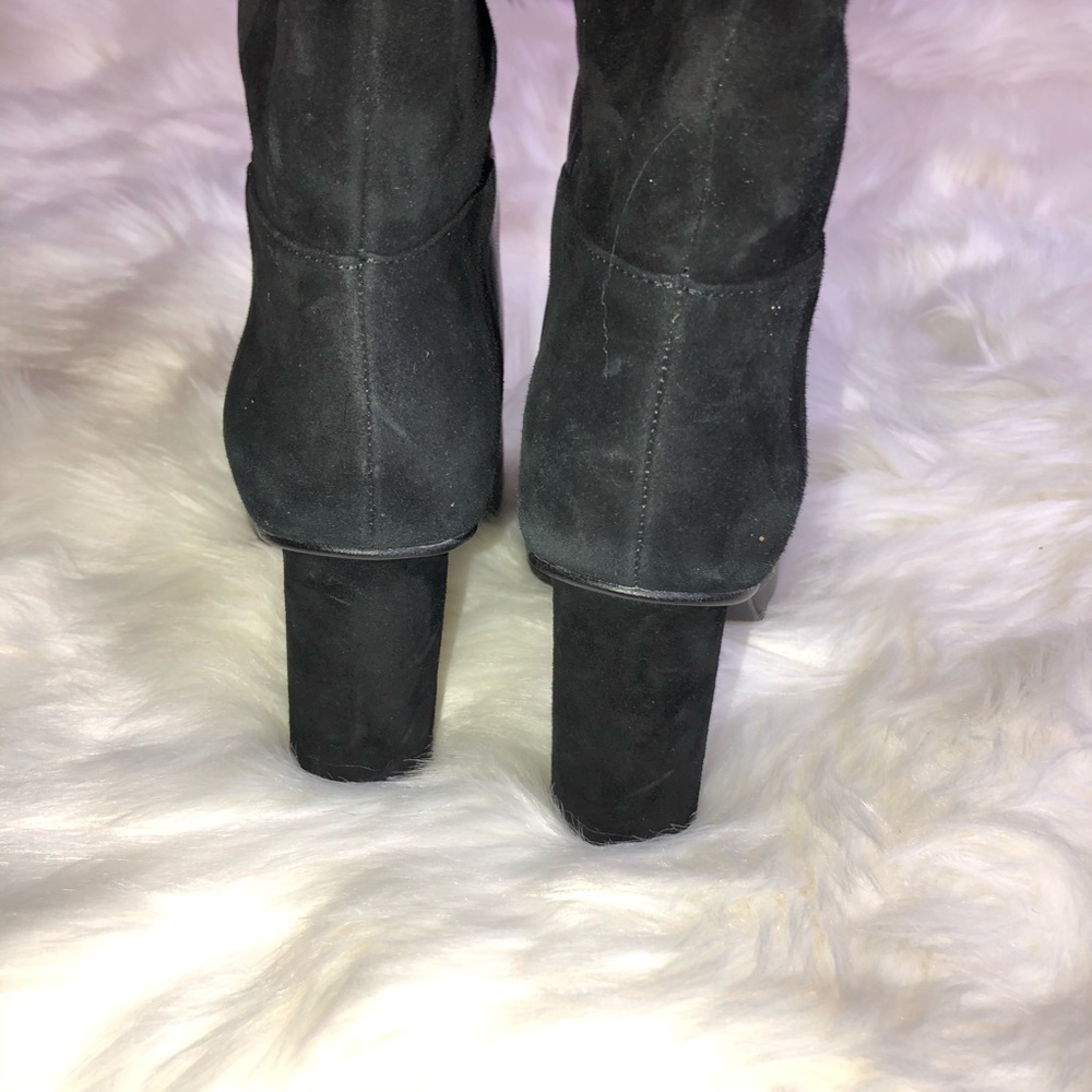 Lulu's Black Two-Tone Leather & Suede Heeled Boots - Picture 7 of 8